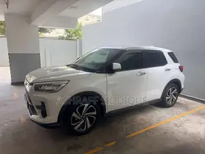Toyota Raize 2025 SUV (Used)
