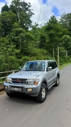 Mitsubishi Jeep 2003 SUV (Used)