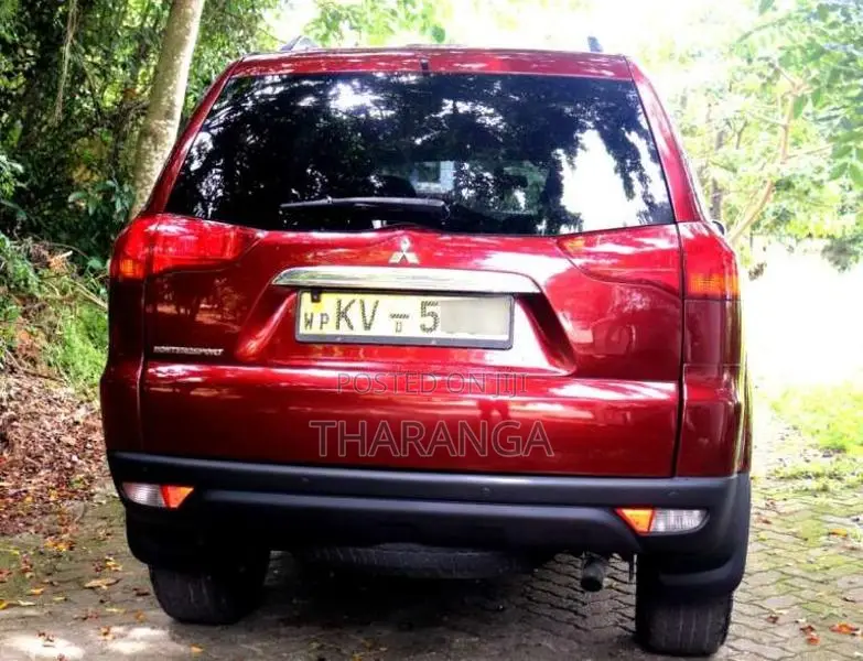 Mitsubishi Montero Sport 2012 SUV (Used)