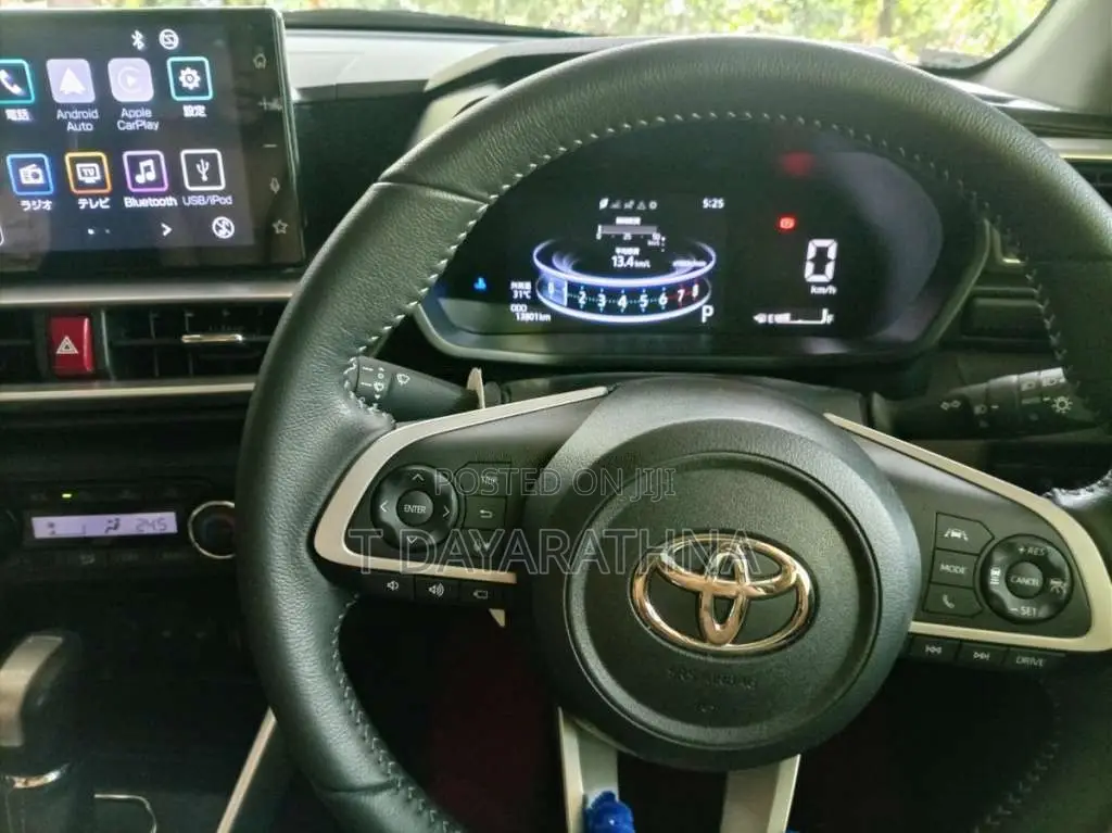 Toyota Raize 2025 SUV (Used)