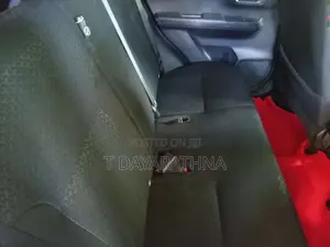 Toyota Raize 2025 SUV (Used)