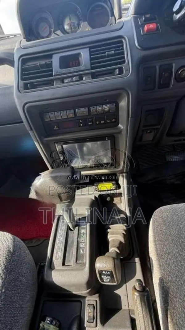 Mitsubishi Pajero Exceed 1995 SUV (Used)