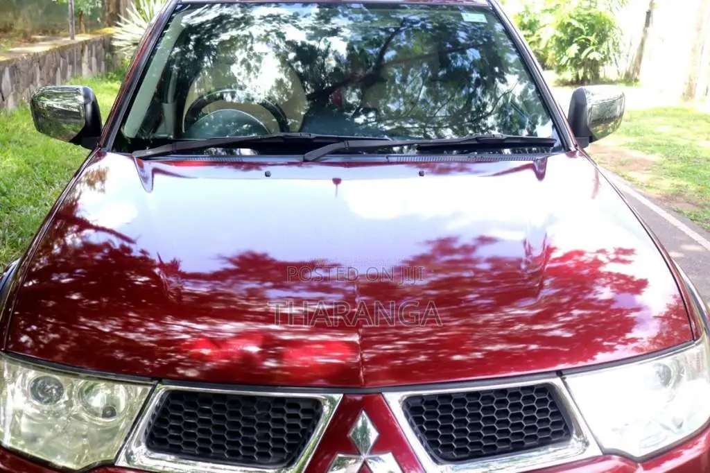 Mitsubishi Montero Sport 2012 SUV (Used)
