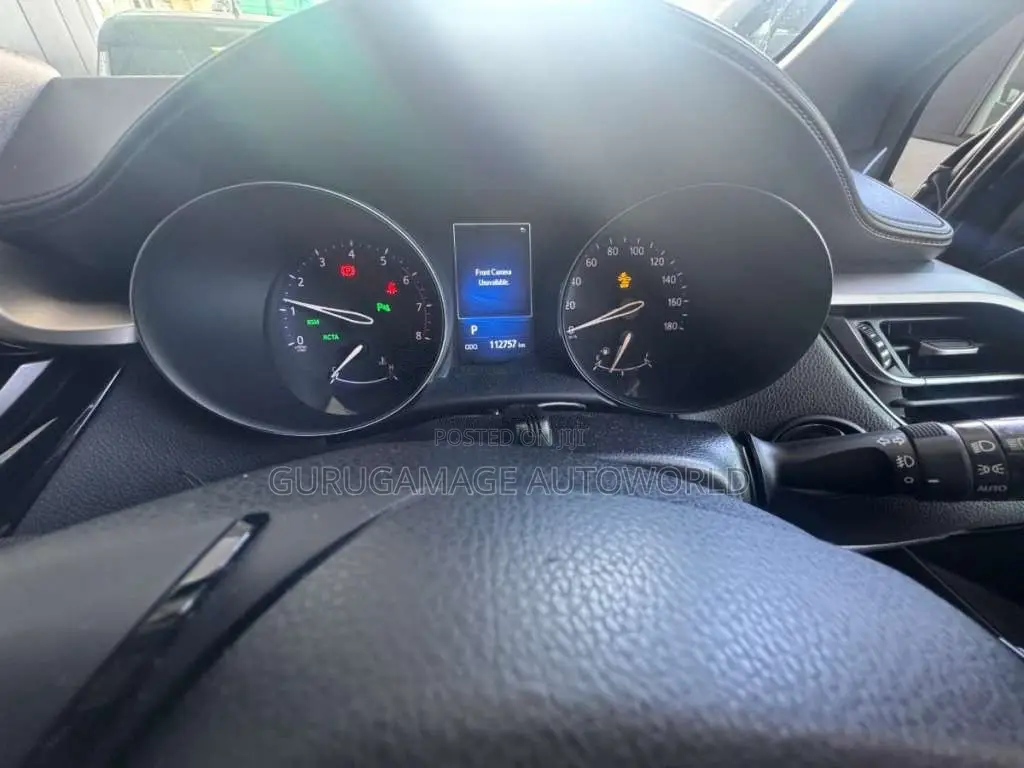 Toyota CHR 2018 SUV (Used)
