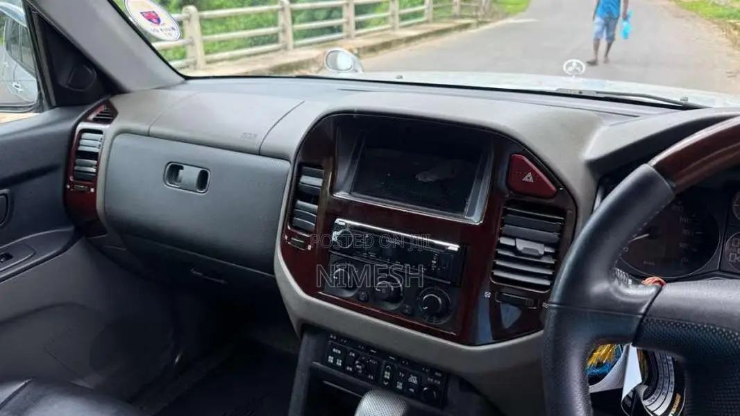 Mitsubishi Jeep 2003 SUV (Used)