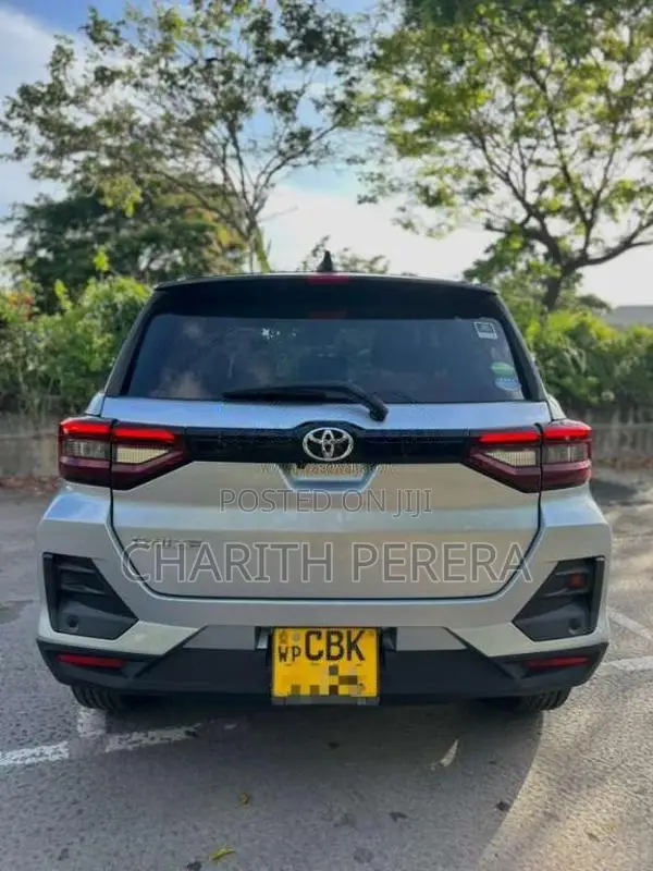 Toyota Raize 2020 SUV (Used)