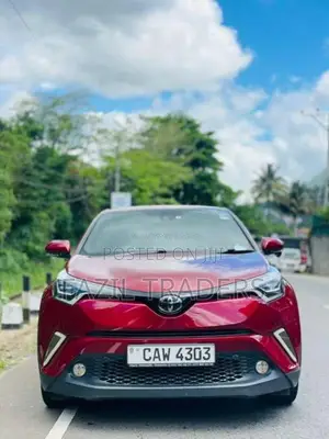 Toyota CHR 2017 SUV (Used)