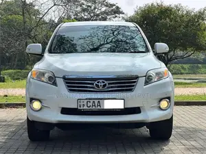 Toyota Vanguard 2013 SUV (Used)