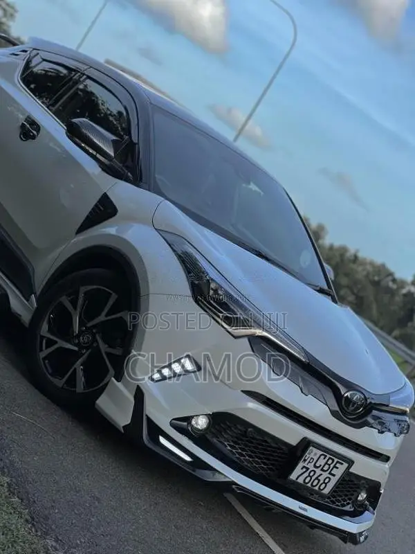 Toyota CHR NGX10 2018 SUV (Used)