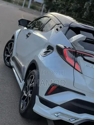 Toyota CHR NGX10 2018 SUV (Used)