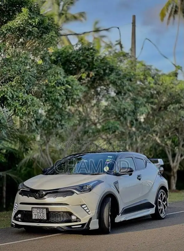 Toyota CHR NGX10 2018 SUV (Used)