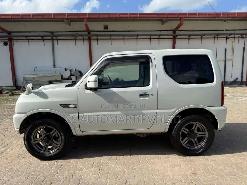Suzuki Jimny 2017 SUV (Used)