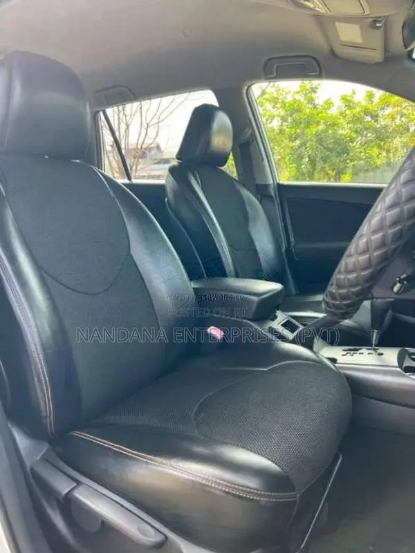 Toyota Vanguard 2013 SUV (Used)
