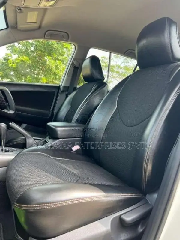 Toyota Vanguard 2013 SUV (Used)