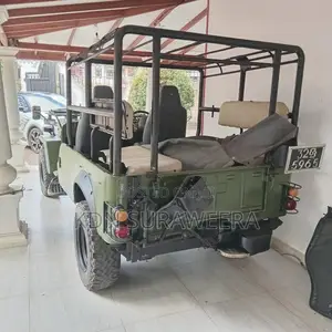 Mitsubishi 4DR5 1989 SUV (Used)