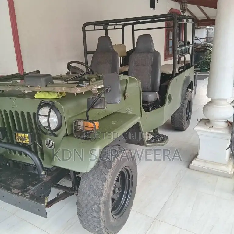 Mitsubishi 4DR5 1989 SUV (Used)