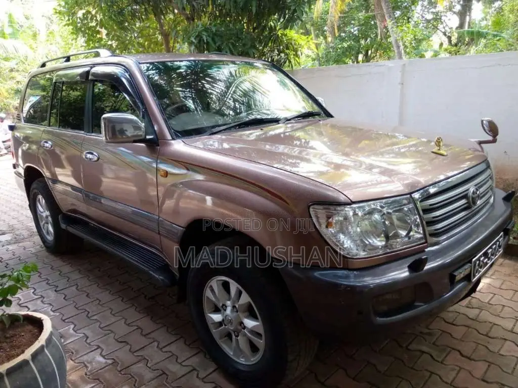 Toyota Sahara100 1999 SUV (Used)