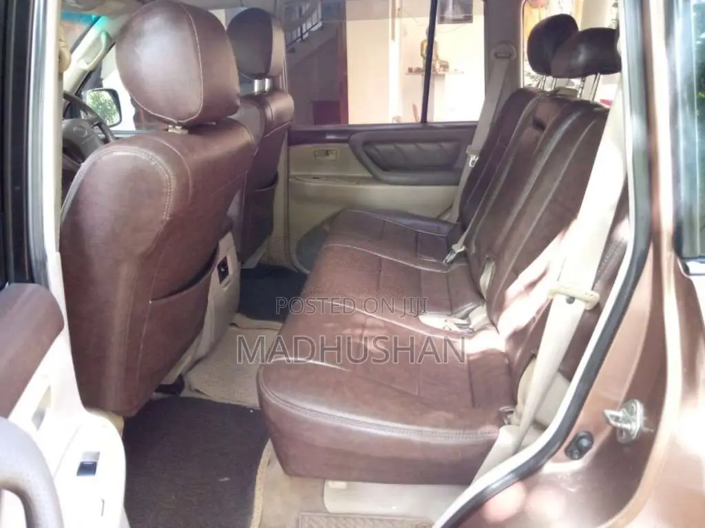 Toyota Sahara100 1999 SUV (Used)