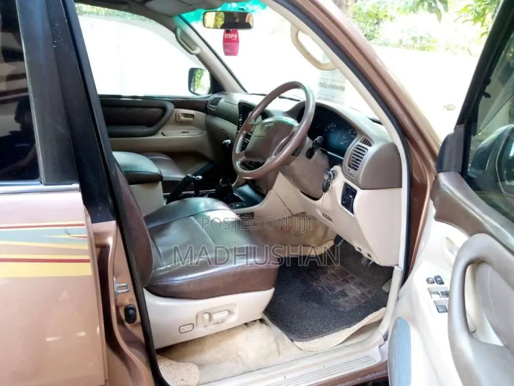 Toyota Sahara100 1999 SUV (Used)