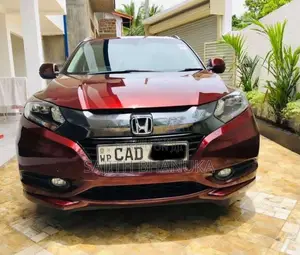 Honda Vezel 2014 SUV (Used)