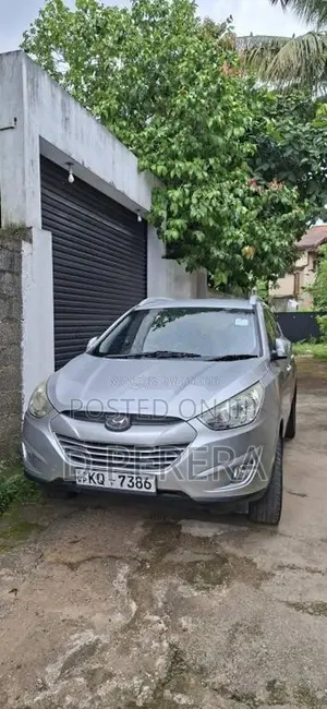Hyundai Tucson 2011 SUV (Used)