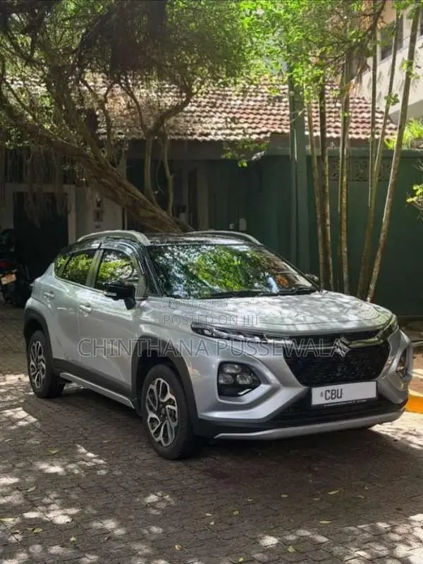 Suzuki Fronx 2025 SUV (Used)