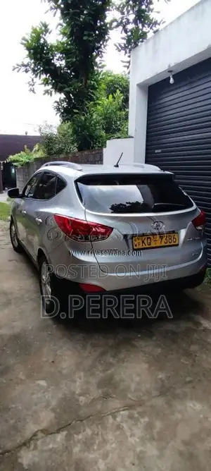 Hyundai Tucson 2011 SUV (Used)
