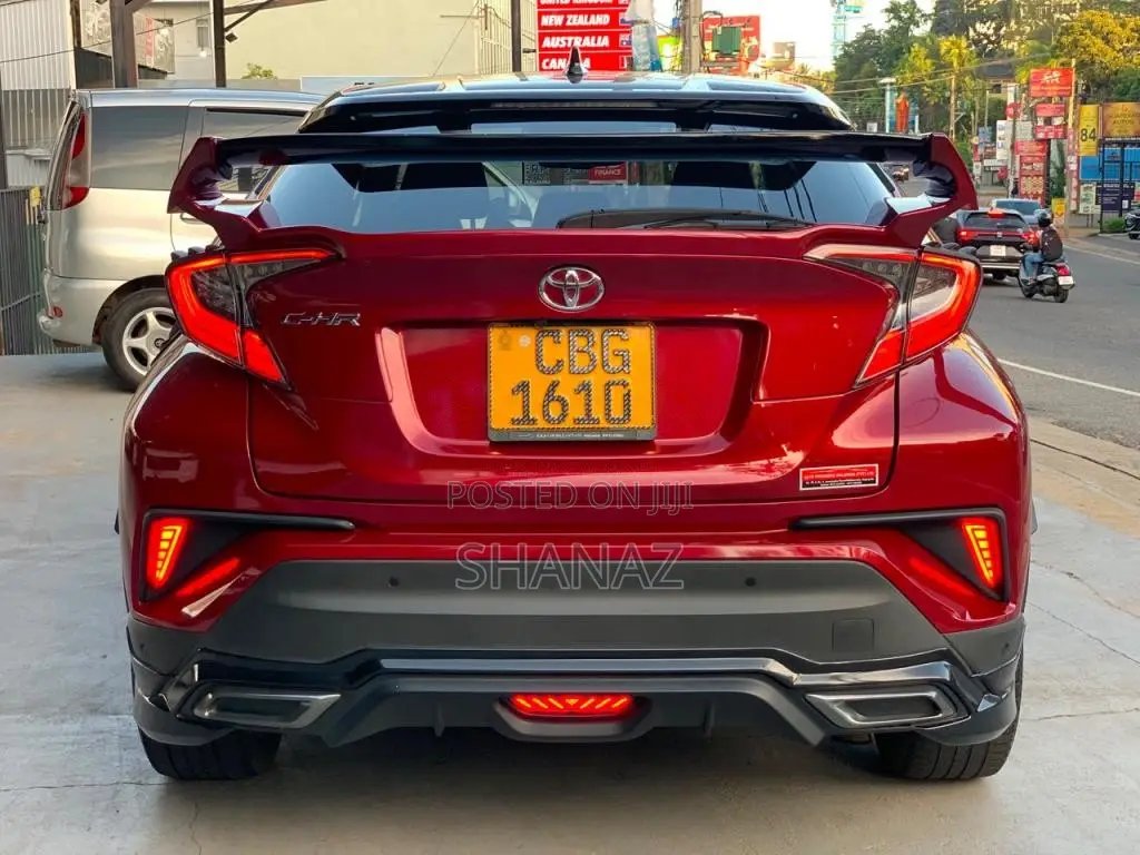 Toyota Chr GT 2018 SUV (Used)