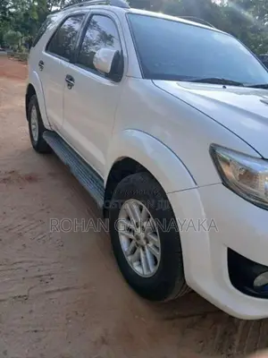Toyota Fortuner 2014 SUV (Used)