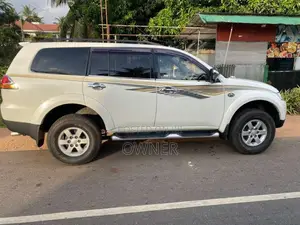 Mitsubishi Montero 2012 SUV (Used)