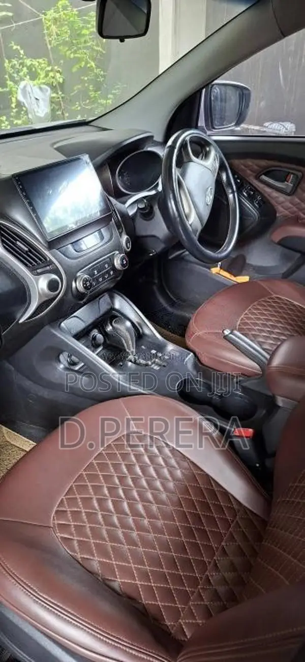 Hyundai Tucson 2011 SUV (Used)