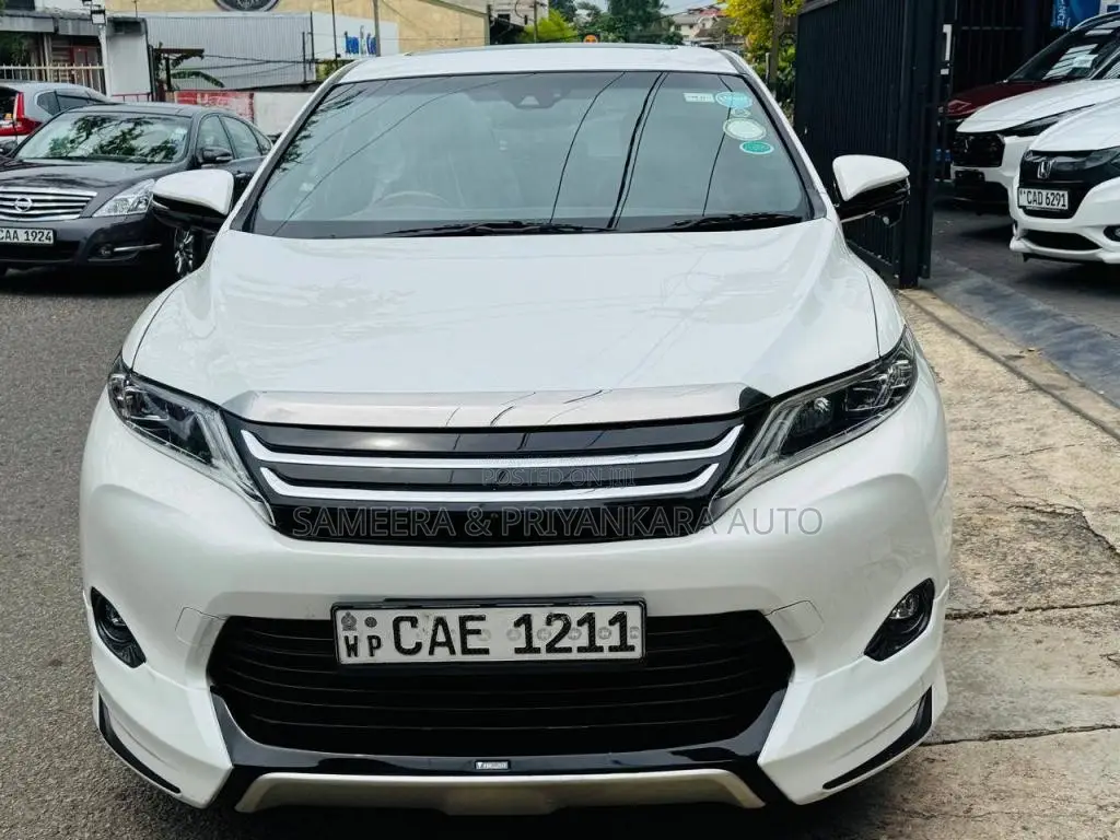 Toyota Harrier 2014 SUV (Used)