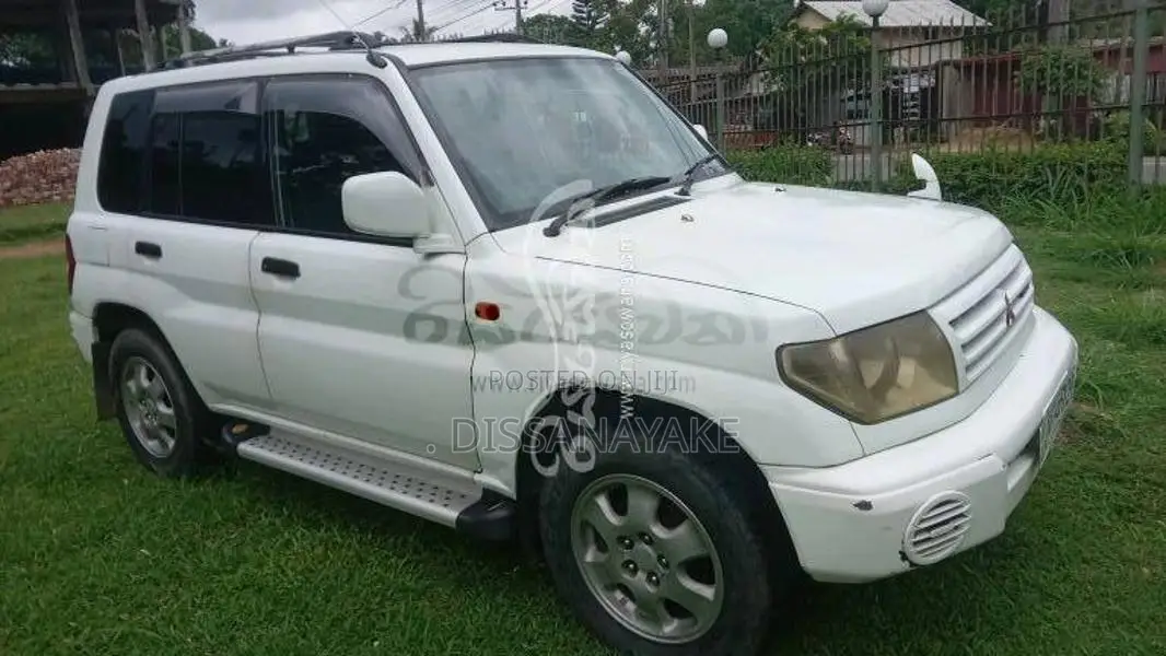 Mitsubishi Pajero IO 1999 SUV (Used)