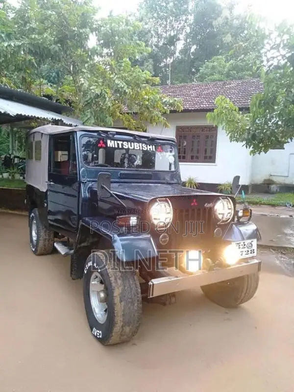Mitsubishi 4DR5 1980 SUV (Used)