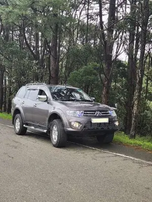 Mitsubishi Montero Sport 2012 SUV (Used)