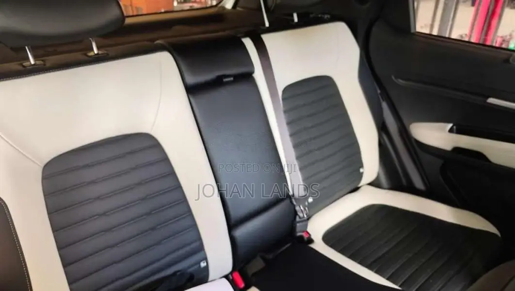 Kia Sonet 2026 SUV (Used)