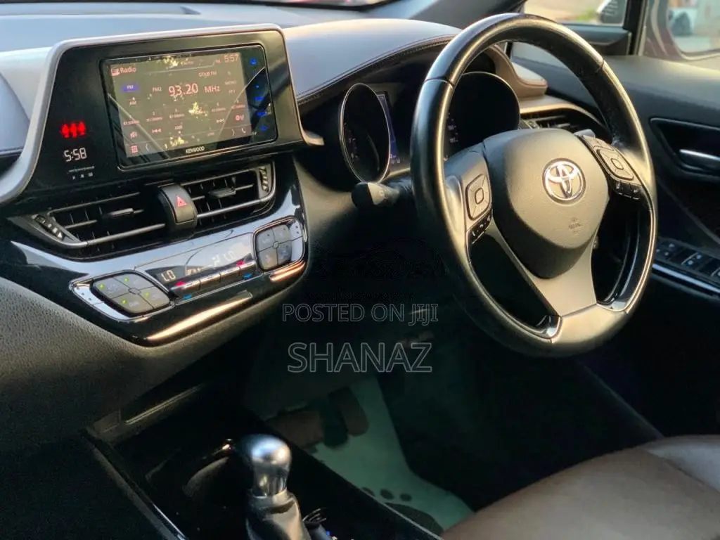Toyota Chr GT 2018 SUV (Used)