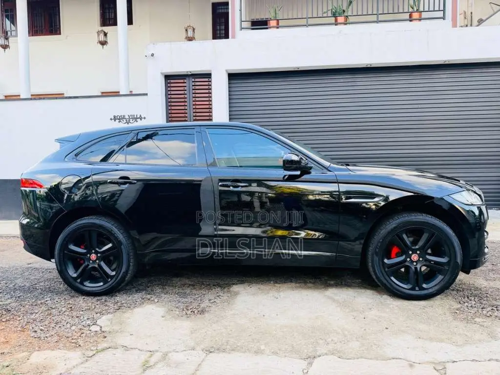 Jaguar F-Pace High Spec 2020 SUV (Used)