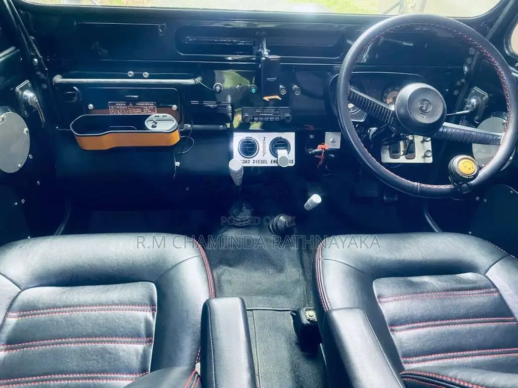 Mitsubishi 4DR5 J24 1980 SUV (Used)