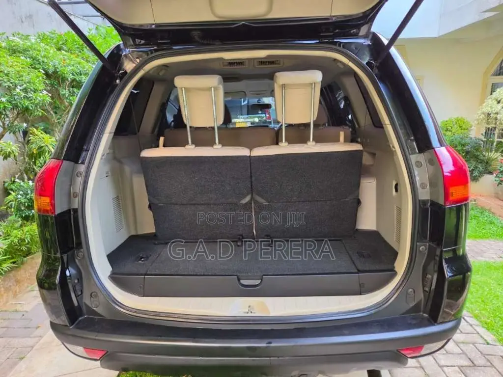 Mitsubishi Montero Sport 2012 SUV (Used)