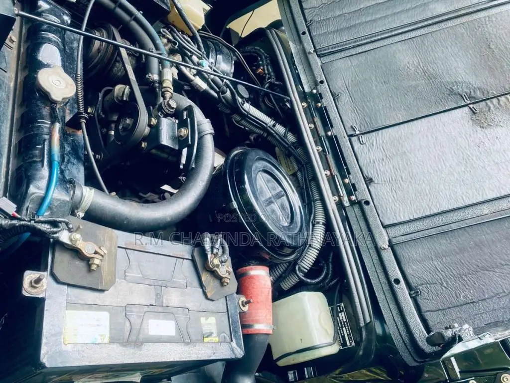 Mitsubishi 4DR5 J24 1980 SUV (Used)