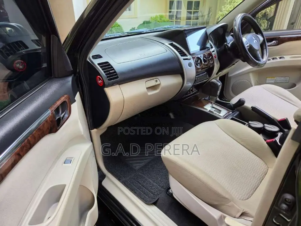 Mitsubishi Montero Sport 2012 SUV (Used)