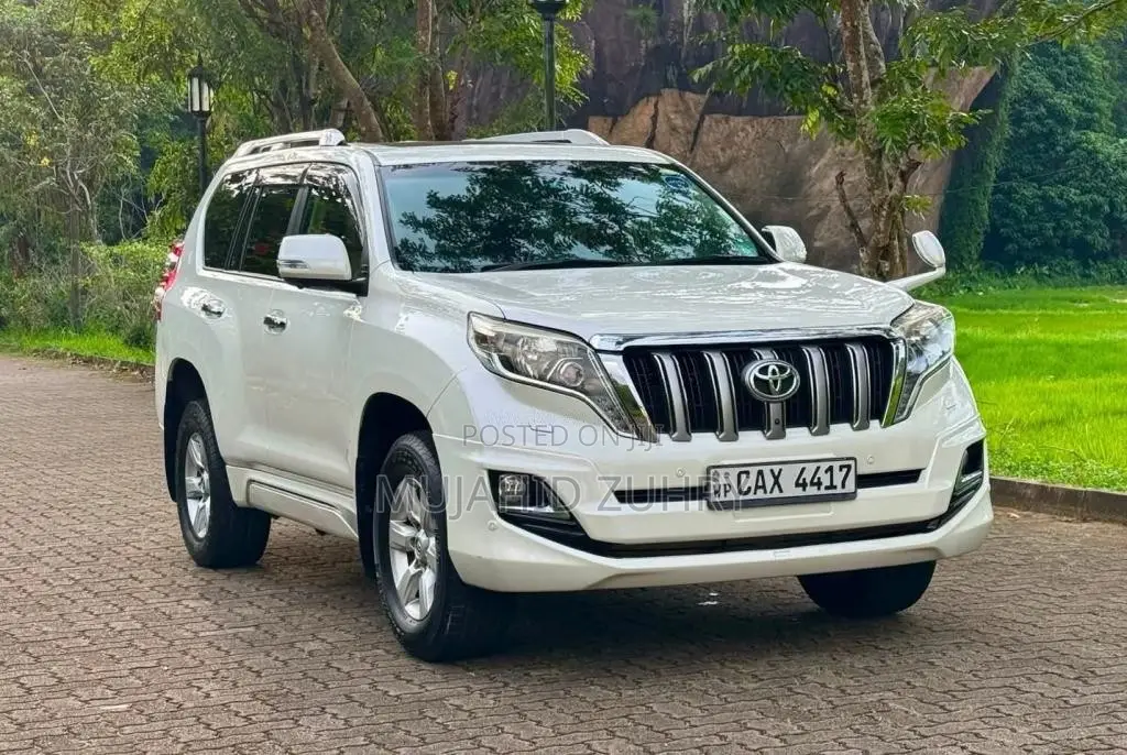 Toyota Land Cruiser 150 2015 SUV (Used)