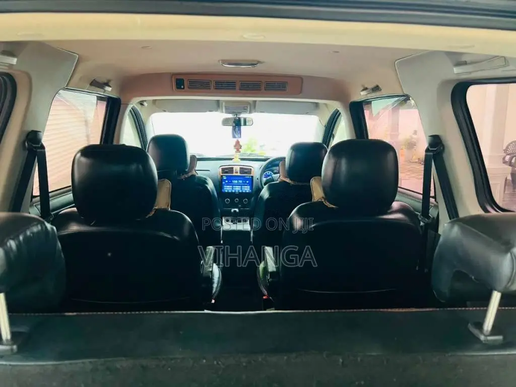 DFSK Glory 330 VVT 2017 SUV (Used)