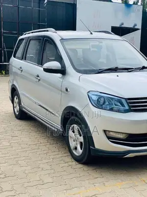 DFSK Glory 2014 SUV (Used)