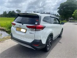 Toyota Rush 2019 SUV (Used)