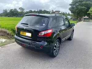 Nissan Qashqai 2011 SUV (Used)