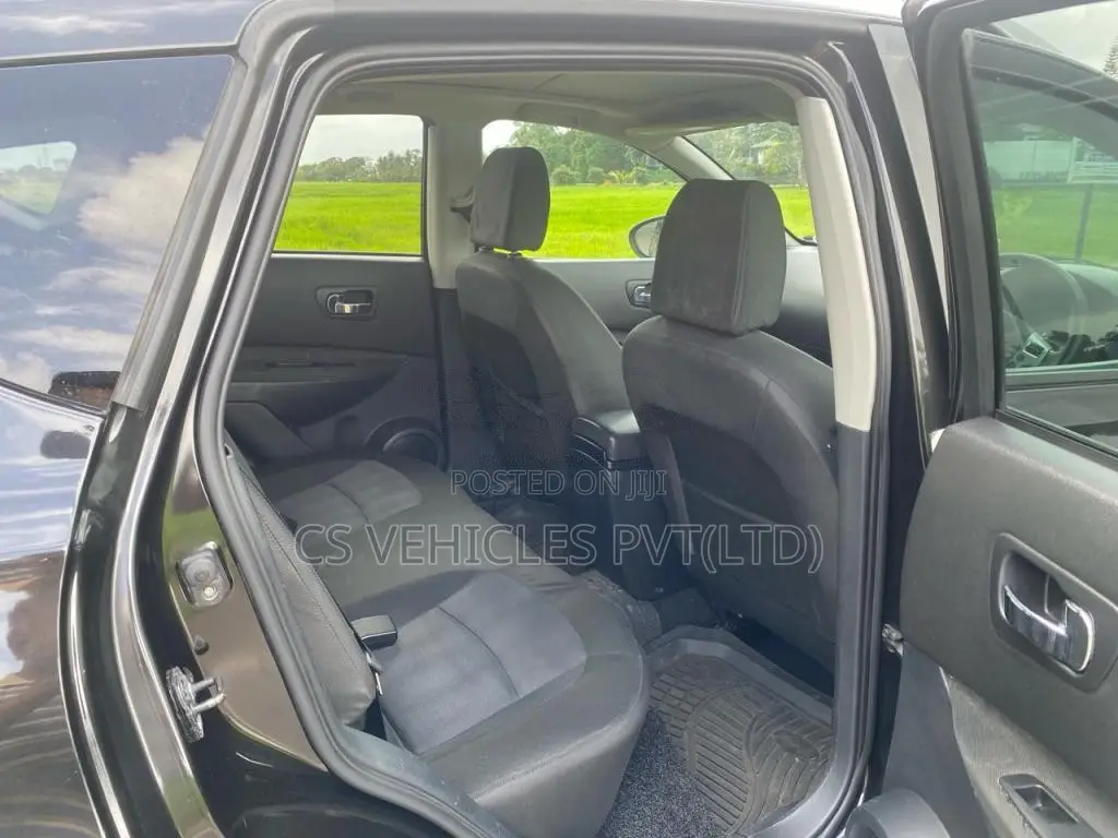 Nissan Qashqai 2011 SUV (Used)
