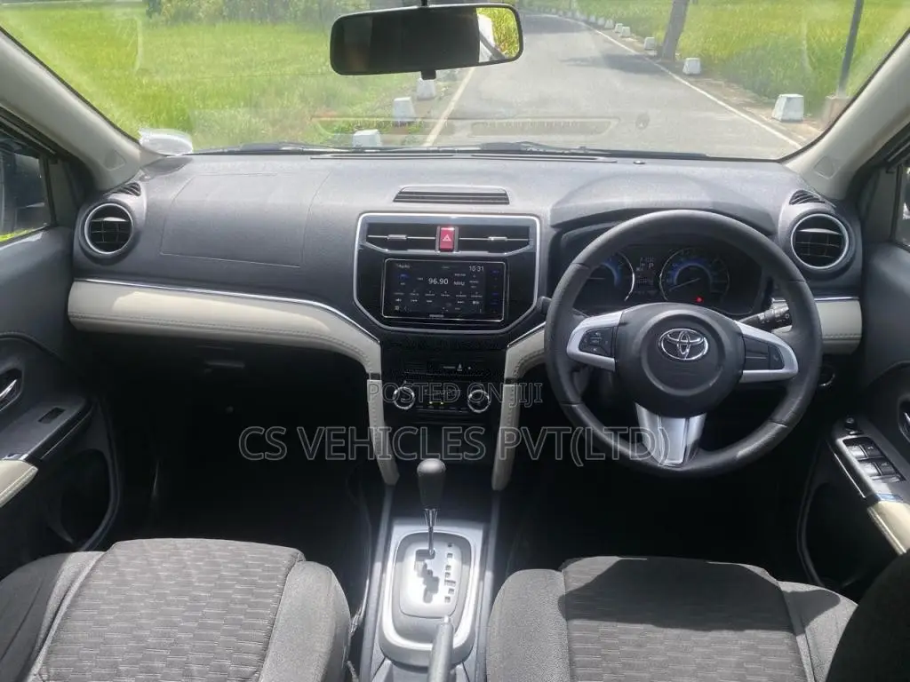 Toyota Rush 2019 SUV (Used)