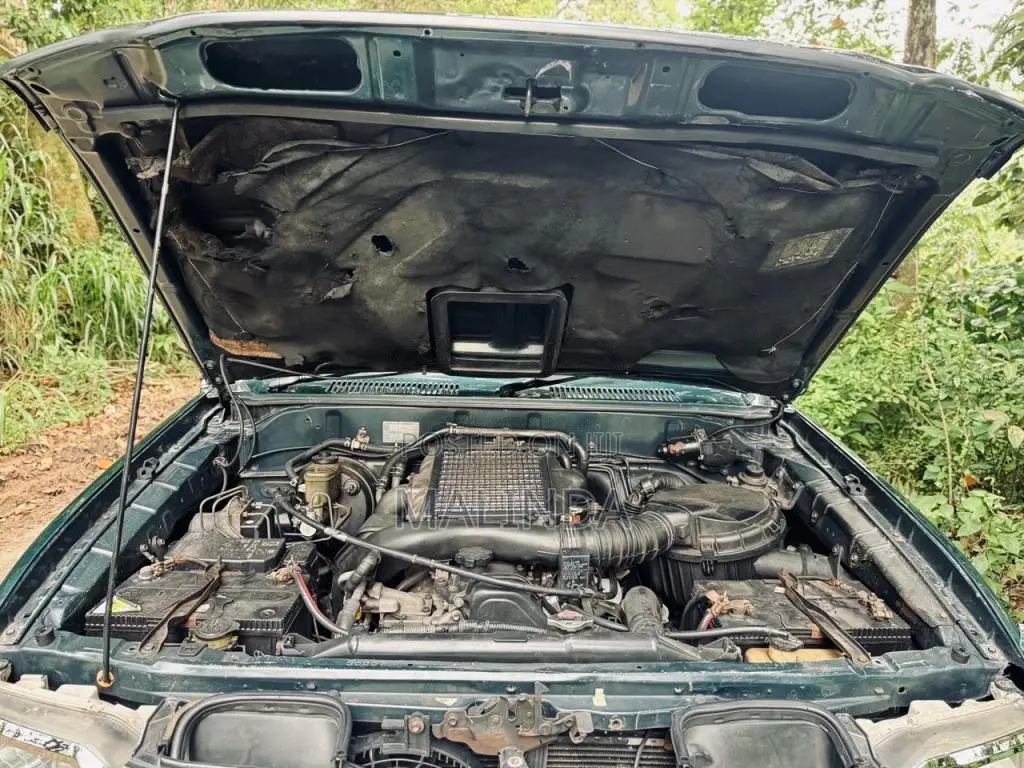 Toyota Land Cruiser 95 Prado TZ 1996 SUV (Used)